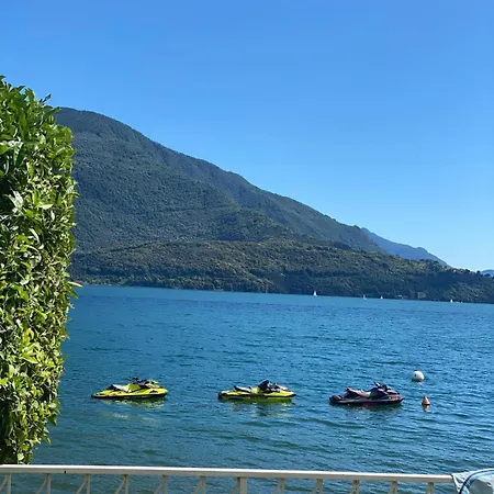 Leggeri Apartment Domaso